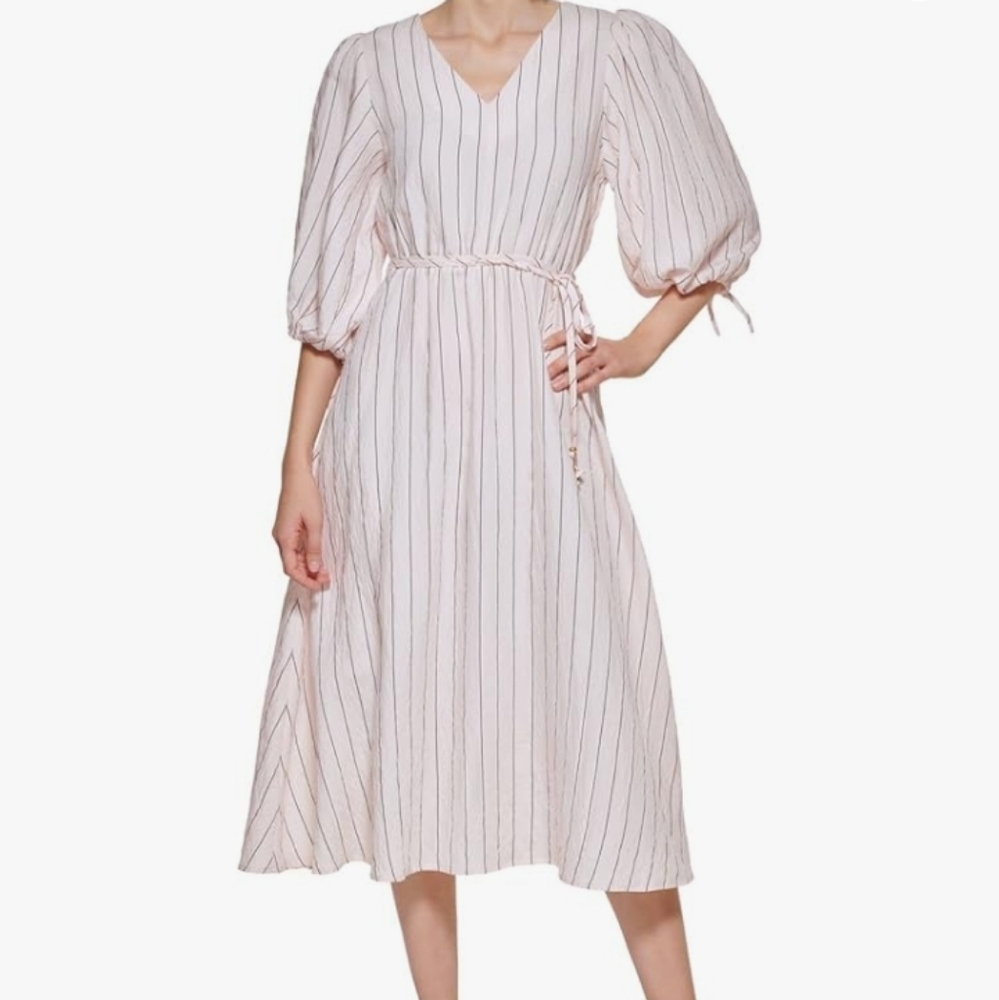 Calvin  Klein  midi dress whit horizontal lines zise XL, used clean